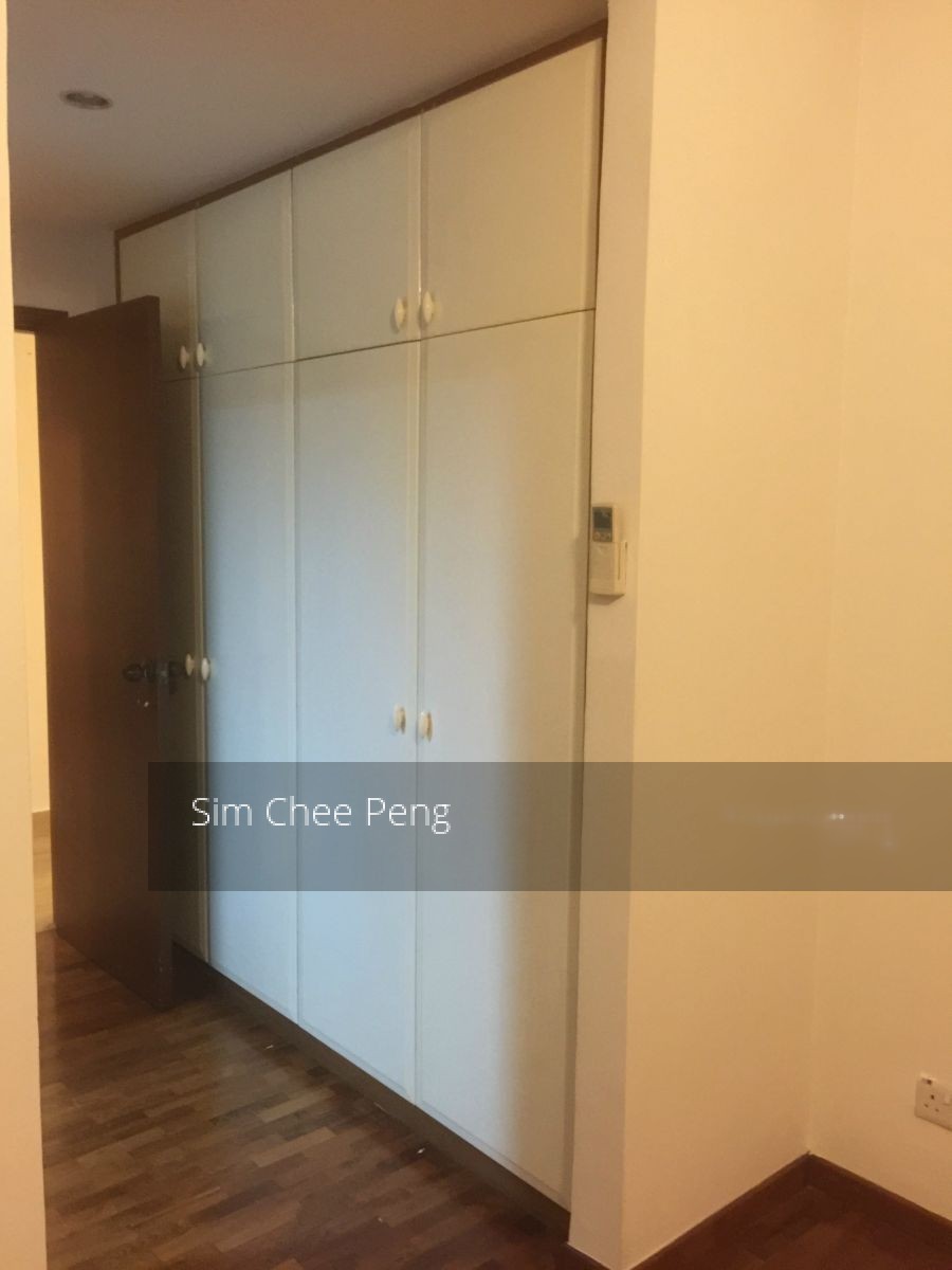 Woodgrove Condominium (D25), Condominium #124959482